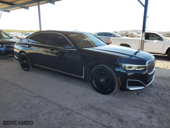 2021 BMW 7 Series 740i with VIN WBA7T2C01MCG36461, listed as a Copart auction lot 44170065 with 60005 miles and Clean Title. Bid and sale history available at carsss.com. Image 4.