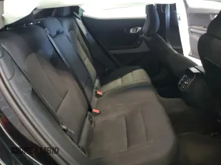 2023 Polestar 2 z VIN YSMEG3KA4PL157116, wystawiony jako Copart lot #56478905 z przebiegiem Nie podano mil oraz Szkoda całkowita • Salvage title. Historia ofert i sprzedaży dostępna na DreamBid. Obrazek 10.