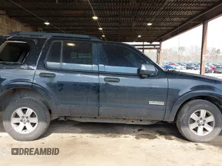 2006 Ford Explorer XLT with VIN 1FMEU73846UB53904, listed as a IAAI auction lot 41644809 with 132,986 mi miles. Bid and sale history available at carsss.com. Image 13.