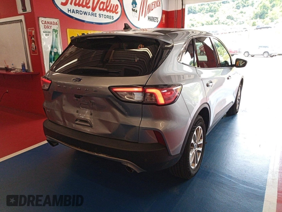 2022 Ford Escape SE with VIN 1FMCU0G6XNUB81597, listed as a IAAI auction lot 42846973 with 59,647 mi miles and . Bid and sale history available at DreamBid. Image 18.