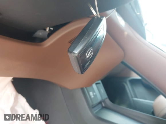 2021 Acura RDX Technology with VIN 5J8TC1H58ML009948, listed as a IAAI auction lot 42402678 with 113,463 mi miles and . Bid and sale history available at DreamBid. Image 11.