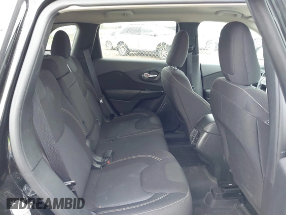 2017 Jeep Cherokee Latitude с VIN 1C4PJLCB0HW514580, выставлен на аукционе IAAI как лот 42173506 с пробегом 54 895 миль миль и . История ставок и продаж доступна на DreamBid. Изображение 8.