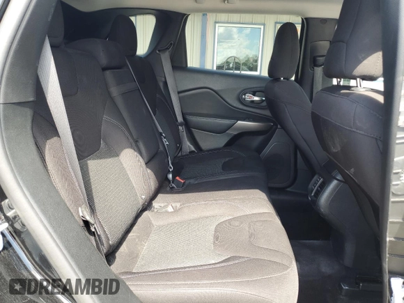 2019 Jeep Cherokee Latitude with VIN 1C4PJLCB4KD187328, listed as a Copart auction lot 61162315 with 80,088 mi miles and Salvage title. Bid and sale history available at DreamBid. Image 11.