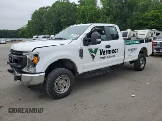 2022 Ford F-250 XL с VIN 1FT7X2B68NEE31039, выставлен на аукционе Copart как лот 61174615 с пробегом 126 064 миль миль и Списание • Salvage title. История ставок и продаж доступна на DreamBid. Изображение 1.