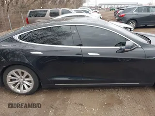 2017 Tesla Model S 100D with VIN 5YJSA1E25HF215778, listed as a IAAI auction lot 41692605 with Not Provided miles and . Bid and sale history available at DreamBid. Image 13.