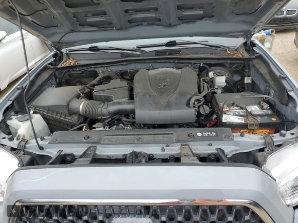 2018 Toyota Tacoma SR with VIN 3TMCZ5AN0JM187541, listed as a Copart auction lot 54212155 with 69,197 mi miles and Salvage Title. Bid and sale history available at carsss.com. Image 11.