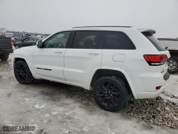 2018 Jeep Grand Cherokee Upland with VIN 1C4RJFAG0JC319580, listed as a Copart auction lot 43871585 with 163,482 mi miles and Clean Title. Bid and sale history available at carsss.com. Image 2.