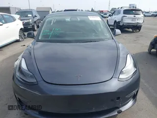 2023 Tesla Model 3 z VIN 5YJ3E1EA0PF577869, wystawiony jako IAAI lot #41468956 z przebiegiem 38 760 mil mil oraz . Historia ofert i sprzedaży dostępna na DreamBid. Obrazek 12.