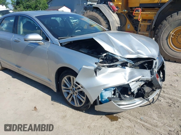 2014 Lincoln MKZ Hybrid with VIN 3LN6L2LU5ER822663, listed as a IAAI auction lot 42656735 with 122,025 mi miles and . Bid and sale history available at DreamBid. Image 6.