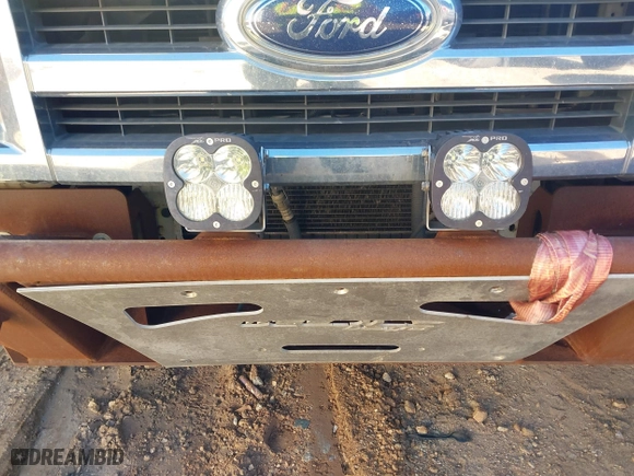 2012 Ford Econoline Wagon XL with VIN 1FBSS3BL1CDA76758, listed as a IAAI auction lot 41648496 with 278,048 mi miles. Bid and sale history available at carsss.com. Image 18.