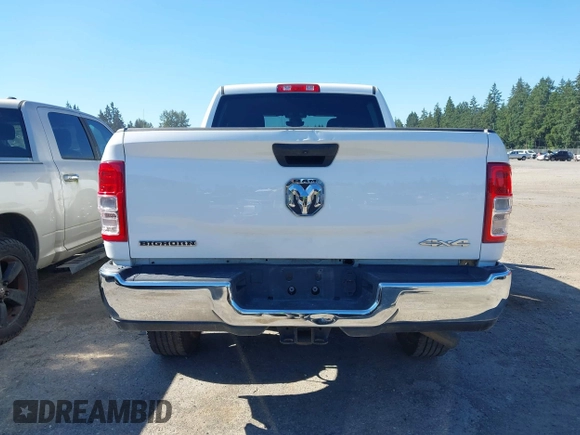 2024 Ram 2500 Big Horn with VIN 3C6UR5DJ2RG286053, listed as a IAAI auction lot 42054467 with 26,834 mi miles and . Bid and sale history available at DreamBid. Image 17.