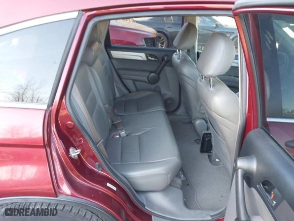 2011 Honda CR-V SE with VIN JHLRE3H42BC007781, listed as a IAAI auction lot 41793324 with 101,177 mi miles. Bid and sale history available at carsss.com. Image 8.