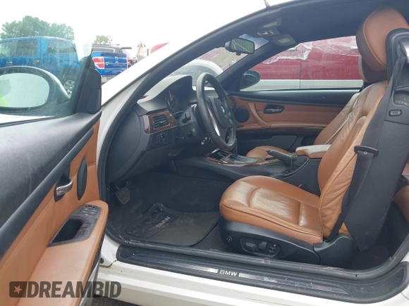 2008 BMW 3 Series 328i with VIN WBAWL13528PX20477, listed as a IAAI auction lot 42370641 with 92,112 mi miles and . Bid and sale history available at DreamBid. Image 5.