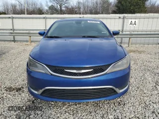 2016 Chrysler 200 Limited with VIN 1C3CCCAB3GN140986, listed as a Copart auction lot 46787595 with 183,987 mi miles and Salvage Title. Bid and sale history available at carsss.com. Image 5.