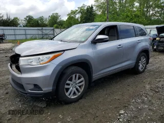 2014 Toyota Highlander LE z VIN 5TDBKRFH1ES063178, wystawiony jako Copart lot #56827195 z przebiegiem 107 171 mil mil oraz Szkoda całkowita • Salvage title. Historia ofert i sprzedaży dostępna na DreamBid. Obrazek 1.
