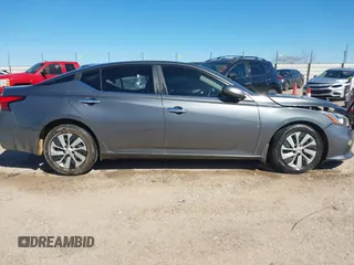2019 Nissan Altima S with VIN 1N4BL4BV7KN316295, listed as a IAAI auction lot 41727137 with 113,581 mi miles and . Bid and sale history available at DreamBid. Image 14.