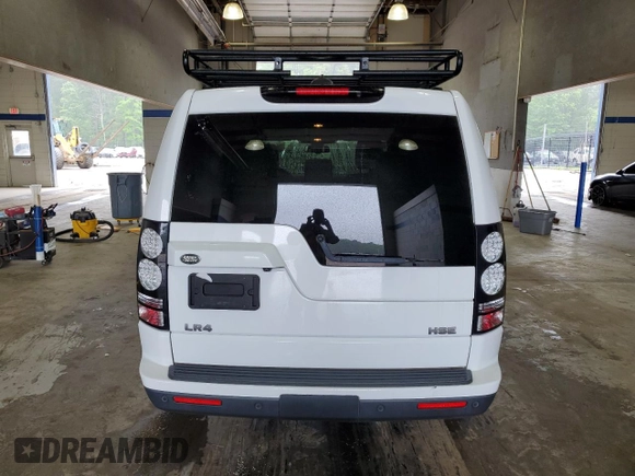 2016 Land Rover LR4 HSE z VIN SALAG2V65GA801092, wystawiony jako Copart lot #61359395 z przebiegiem 175 275 mil mil oraz Czysty tytuł • Clean title. Historia ofert i sprzedaży dostępna na DreamBid. Obrazek 6.