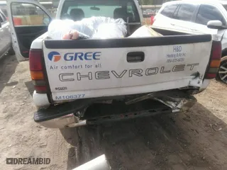 2002 Chevrolet Silverado 1500 with VIN 1GCEC14W12Z172537, listed as a IAAI auction lot 41950987 with 254,067 mi miles. Bid and sale history available at carsss.com. Image 6.