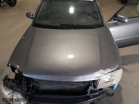 2003 Volkswagen Passat GLS with VIN WVWPD63B43P292427, listed as a Copart auction lot 65917754 with 194,501 mi miles and Salvage Title. Bid and sale history available at carsss.com. Image 13.