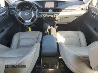 2014 Lexus ES 330 с VIN JTHBK1GG0E2105868, выставлен на аукционе Copart как лот 89170005 с пробегом 127 582 миль миль и Чистый • Clean title. История ставок и продаж доступна на DreamBid. Изображение 8.