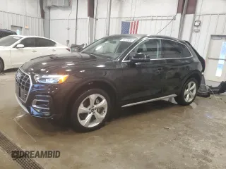 2021 Audi Q5 Premium Plus with VIN WA1BAAFY9M2070755, listed as a Copart auction lot 53470855 with 99,804 mi miles and Salvage Title. Bid and sale history available at carsss.com. Image 1.