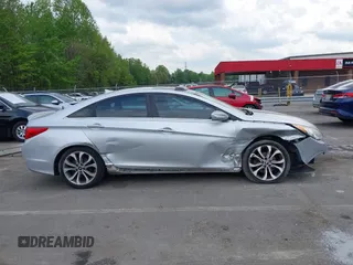 2014 Hyundai Sonata Limited с VIN 5NPEC4AC5EH857132, выставлен на аукционе IAAI как лот 42006128 с пробегом 154 604 миль миль и . История ставок и продаж доступна на DreamBid. Изображение 14.