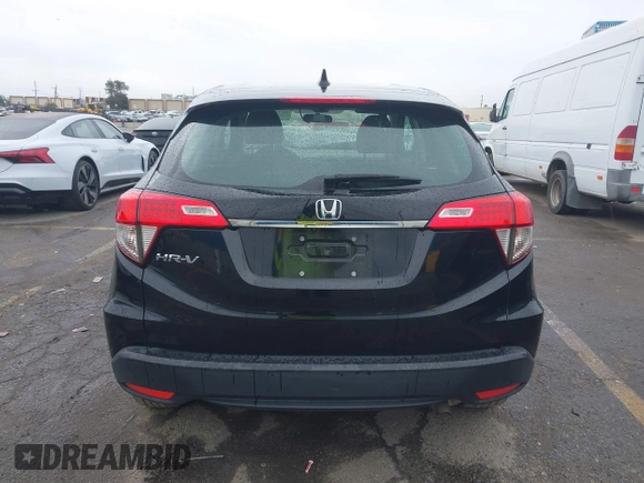 2021 Honda HR-V LX with VIN 3CZRU5H38MM728685, listed as a IAAI auction lot 41799365 with 25,046 mi miles. Bid and sale history available at carsss.com. Image 17.