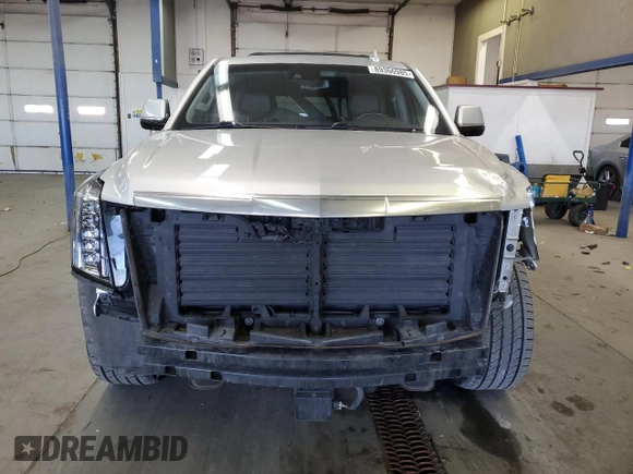 2017 Cadillac Escalade ESV Premium Luxury z VIN 1GYS4JKJ6HR222990, wystawiony jako Copart lot #89366985 z przebiegiem 121 934 mil mil oraz Szkoda całkowita • Salvage title. Historia ofert i sprzedaży dostępna na DreamBid. Obrazek 5.