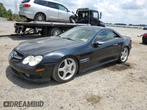 2004 Mercedes-Benz SL z VIN WDBSK76F64F072443, wystawiony jako Copart lot #56370125 z przebiegiem Nie podano mil oraz Tytuł czysty. Historia ofert i sprzedaży dostępna na DreamBid. Obrazek 1.
