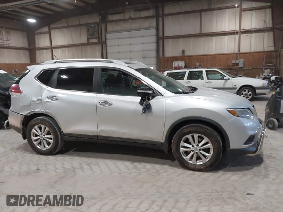 2015 Nissan Rogue SL with VIN 5N1AT2MV0FC892752, listed as a IAAI auction lot 41886666 with 101,024 mi miles and . Bid and sale history available at carsss.com. Image 13.