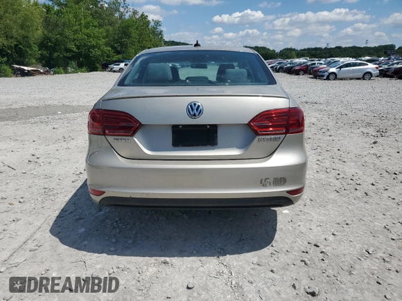 2013 Volkswagen Jetta Hybrid SE с VIN 3VW637AJ1DM311230, выставлен на аукционе Copart как лот 61694665 с пробегом 189 215 миль миль и Чистый • Clean title. История ставок и продаж доступна на DreamBid. Изображение 6.