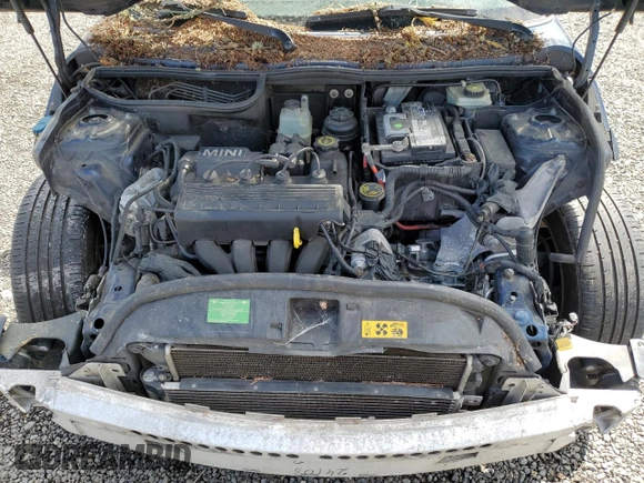 2006 MINI Hardtop с VIN WMWRC33586TK70945, выставлен на аукционе Copart как лот 57802225 с пробегом 131 581 миль миль и Чистый • Clean title. История ставок и продаж доступна на DreamBid. Изображение 11.