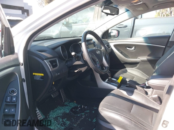 2017 Hyundai Elantra с VIN KMHD35LH3HU354747, выставлен на аукционе IAAI как лот 41763448 с пробегом 94 640 миль миль и . История ставок и продаж доступна на DreamBid. Изображение 20.