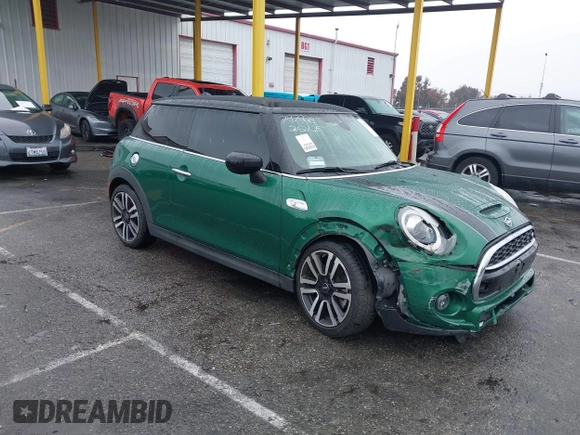 2020 MINI Hardtop Cooper S z VIN WMWXR5C08L2L85651, wystawiony jako IAAI lot #41521346 z przebiegiem 40 863 mil mil oraz . Historia ofert i sprzedaży dostępna na DreamBid. Obrazek 1.