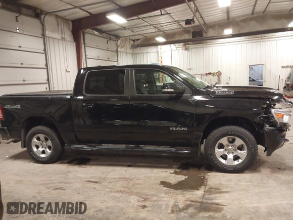 2019 Ram 1500 Big Horn/Lone Star with VIN 1C6RRFFG6KN675708, listed as a IAAI auction lot 41232787 with 88,271 mi miles. Bid and sale history available at carsss.com. Image 13.