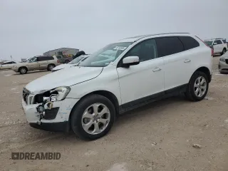 2013 Volvo XC60 3.2L with VIN YV4952DL5D2416450, listed as a Copart auction lot 45760065 with 128,842 mi miles and Salvage Title. Bid and sale history available at carsss.com. Image 1.