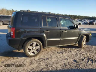 2008 Jeep Patriot Limited with VIN 1J8FT48W88D708754, listed as a Copart auction lot 83832574 with Not Provided miles and Salvage Title. Bid and sale history available at DreamBid. Image 3.