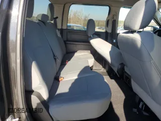 2018 Ram 1500 Express z VIN 3C6RR6KG1JG246621, wystawiony jako Copart lot #85450824 z przebiegiem 125 449 mil mil oraz Szkoda całkowita • Salvage title. Historia ofert i sprzedaży dostępna na DreamBid. Obrazek 10.