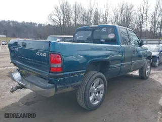 1998 Dodge Ram 1500 with VIN 1B7HF13Y4WJ203422, listed as a IAAI auction lot 41589831 with 454,838 mi miles. Bid and sale history available at carsss.com. Image 4.