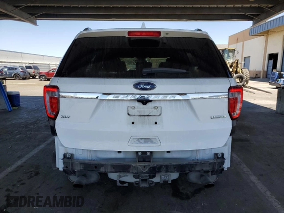 2017 Ford Explorer XLT с VIN 1FM5K7DH0HGD18076, выставлен на аукционе Copart как лот 62330935 с пробегом 72 307 миль миль и Списание • Salvage title. История ставок и продаж доступна на DreamBid. Изображение 6.