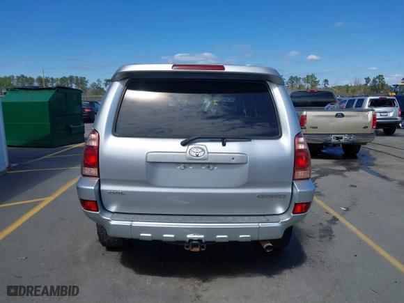 2004 Toyota 4Runner Limited with VIN JTEBU17R140028723, listed as a IAAI auction lot 41796740 with 281,291 mi miles. Bid and sale history available at carsss.com. Image 17.