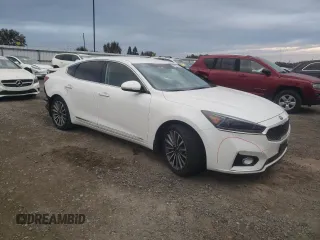2017 Kia Cadenza Premium with VIN KNALB4J12H5043031, listed as a Copart auction lot 79619334 with 88,731 mi miles and Clean Title. Bid and sale history available at carsss.com. Image 4.