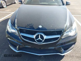 2016 Mercedes-Benz E 400 with VIN WDDKK6FF7GF334640, listed as a IAAI auction lot 42014084 with Not Provided miles and . Bid and sale history available at carsss.com. Image 6.