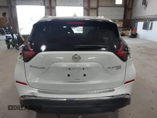 2020 Nissan Murano Platinum z VIN 5N1AZ2DS7LN149378, wystawiony jako IAAI lot #42348008 z przebiegiem 53 954 mil mil oraz . Historia ofert i sprzedaży dostępna na DreamBid. Obrazek 17.