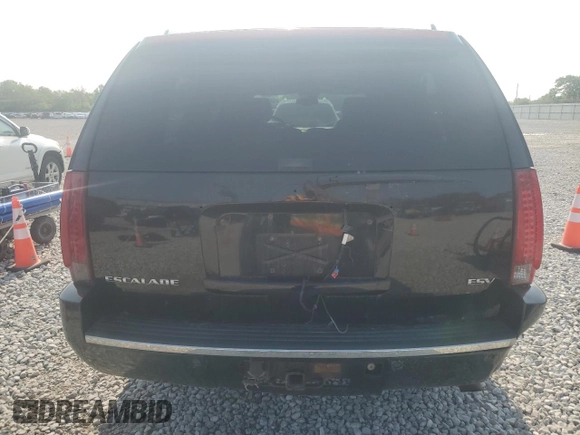 2007 Cadillac Escalade ESV z VIN 1GYFK668X7R251712, wystawiony jako Copart lot #59333215 z przebiegiem 184 338 mil mil oraz Czysty tytuł • Clean title. Historia ofert i sprzedaży dostępna na DreamBid. Obrazek 6.