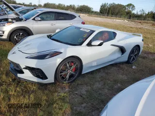 2021 Chevrolet Corvette 2LT with VIN 1G1YB2D45M5111568, listed as a Copart auction lot 76882884 with 10,362 mi miles and Salvage Title. Bid and sale history available at carsss.com. Image 1.