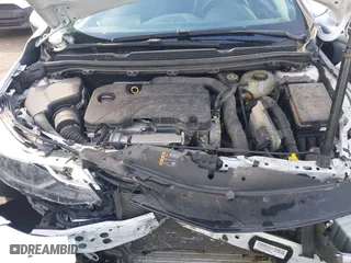 2019 Chevrolet Cruze Premier with VIN 1G1BF5SM6K7114379, listed as a IAAI auction lot 41425240 with 37,965 mi miles. Bid and sale history available at carsss.com. Image 10.