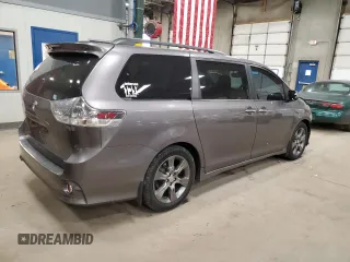2016 Toyota Sienna SE with VIN 5TDXK3DC2GS750120, listed as a Copart auction lot 47225375 with 103,203 mi miles and Salvage title. Bid and sale history available at DreamBid. Image 3.