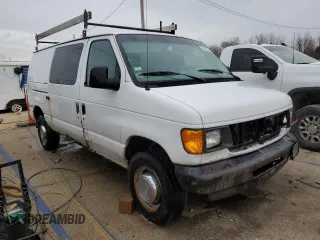 2005 Ford Econoline Cargo with VIN 1FTNE24W25HB03401, listed as a Copart auction lot 85960554 with 218,642 mi miles and Salvage Title. Bid and sale history available at carsss.com. Image 4.