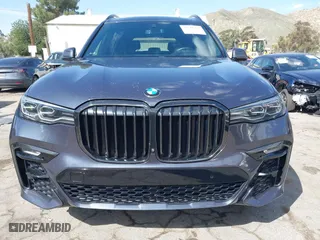 2021 BMW X7 xDrive40i with VIN 5UXCW2C05M9F76009, listed as a IAAI auction lot 41681992 with 48,565 mi miles. Bid and sale history available at carsss.com. Image 6.